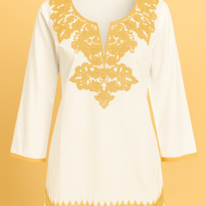 Blusa bordada manga 3/4