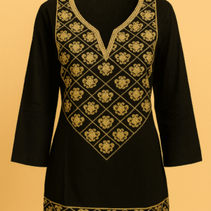 Blusa bordada manga 3/4